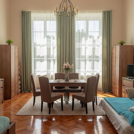 Suzy Apartman Еґер Екстер'єр фото