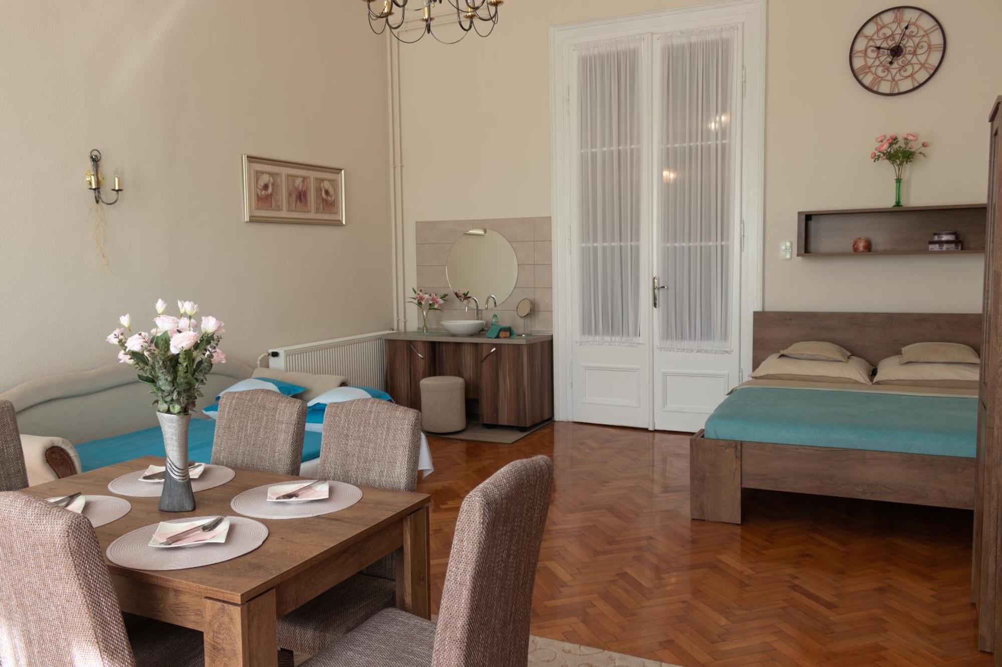 Suzy Apartman Еґер Екстер'єр фото